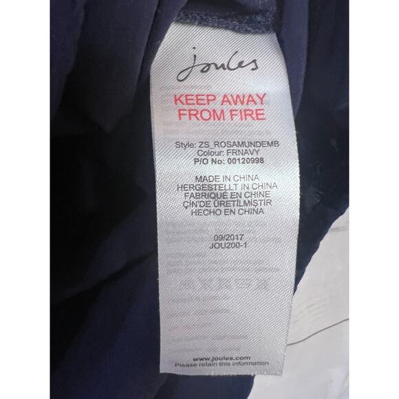 Joules Women's Top Size 6 Navy with Floral Embroidary Preppy Fun - Picture 4 of 6